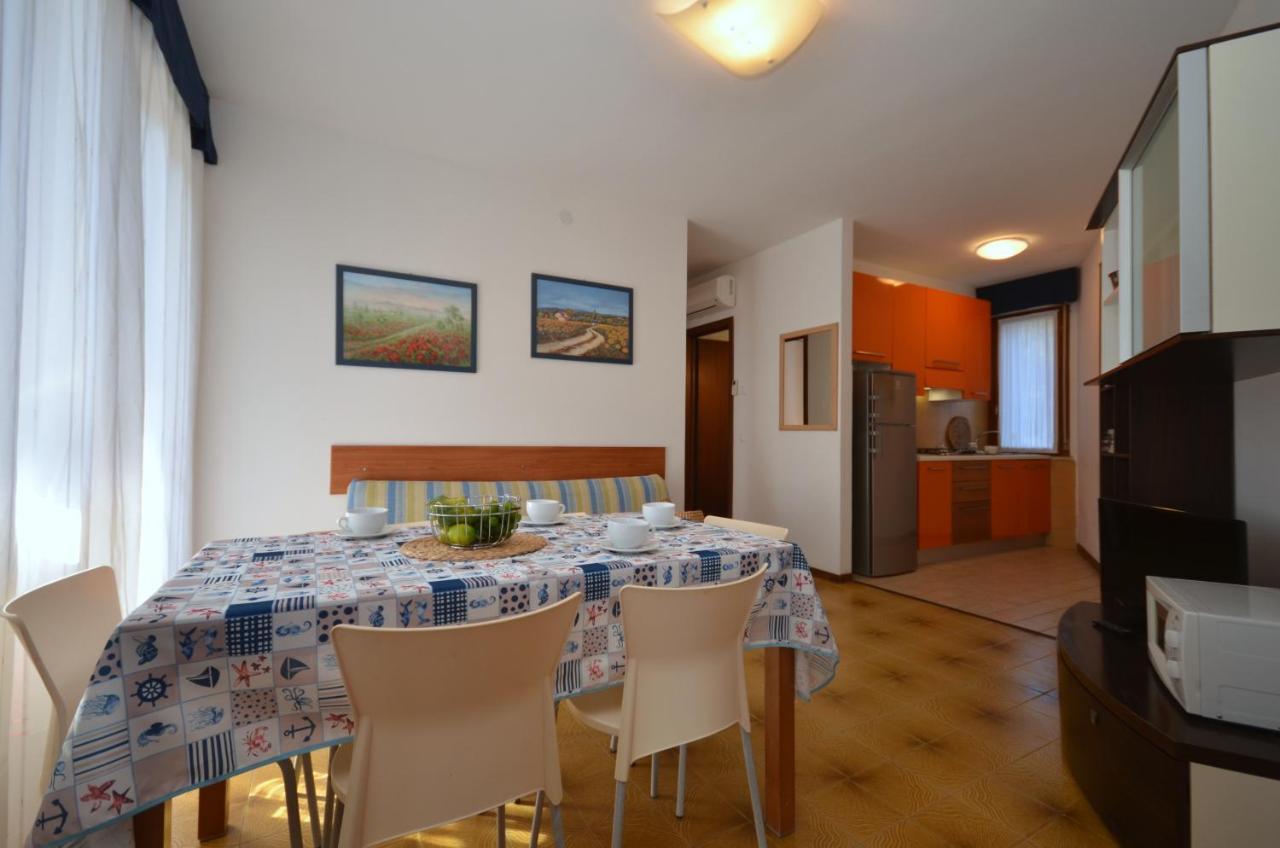 Appartamenti Narcisi Bibione Extérieur photo